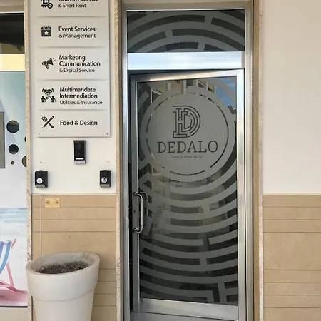 Rosa Virginia Fronte Mare By Dedalo Luxury