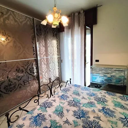 Rosa Virginia Fronte Mare By Salentoville 公寓式酒店 加利波利